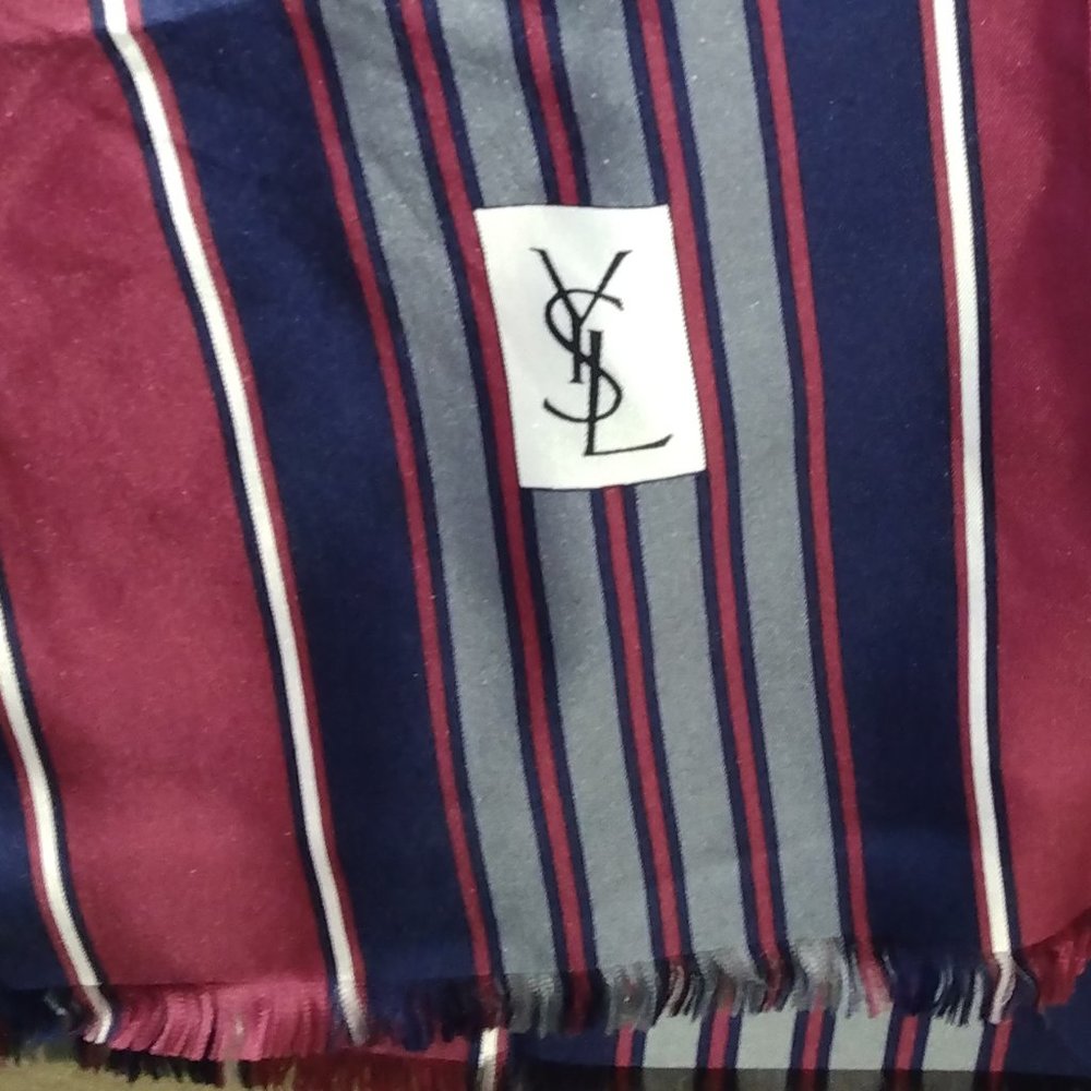 ❤️YSL MENS Yves Saint Laurent Oblong 56 x 16.5 Navy Burgundy Gray & White …